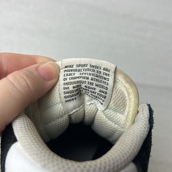 Nike Black Youth Blazer 77 Vintage Mid Suede High Top Sneakers - Picture 9 of 10